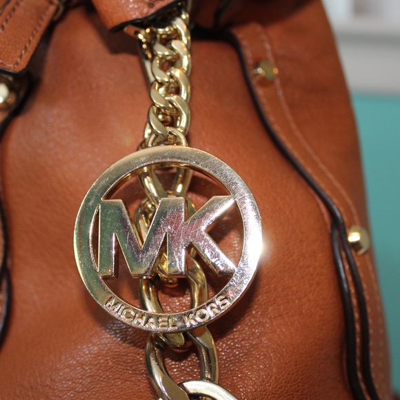 Michael Kors Set - Picture 8 of 9